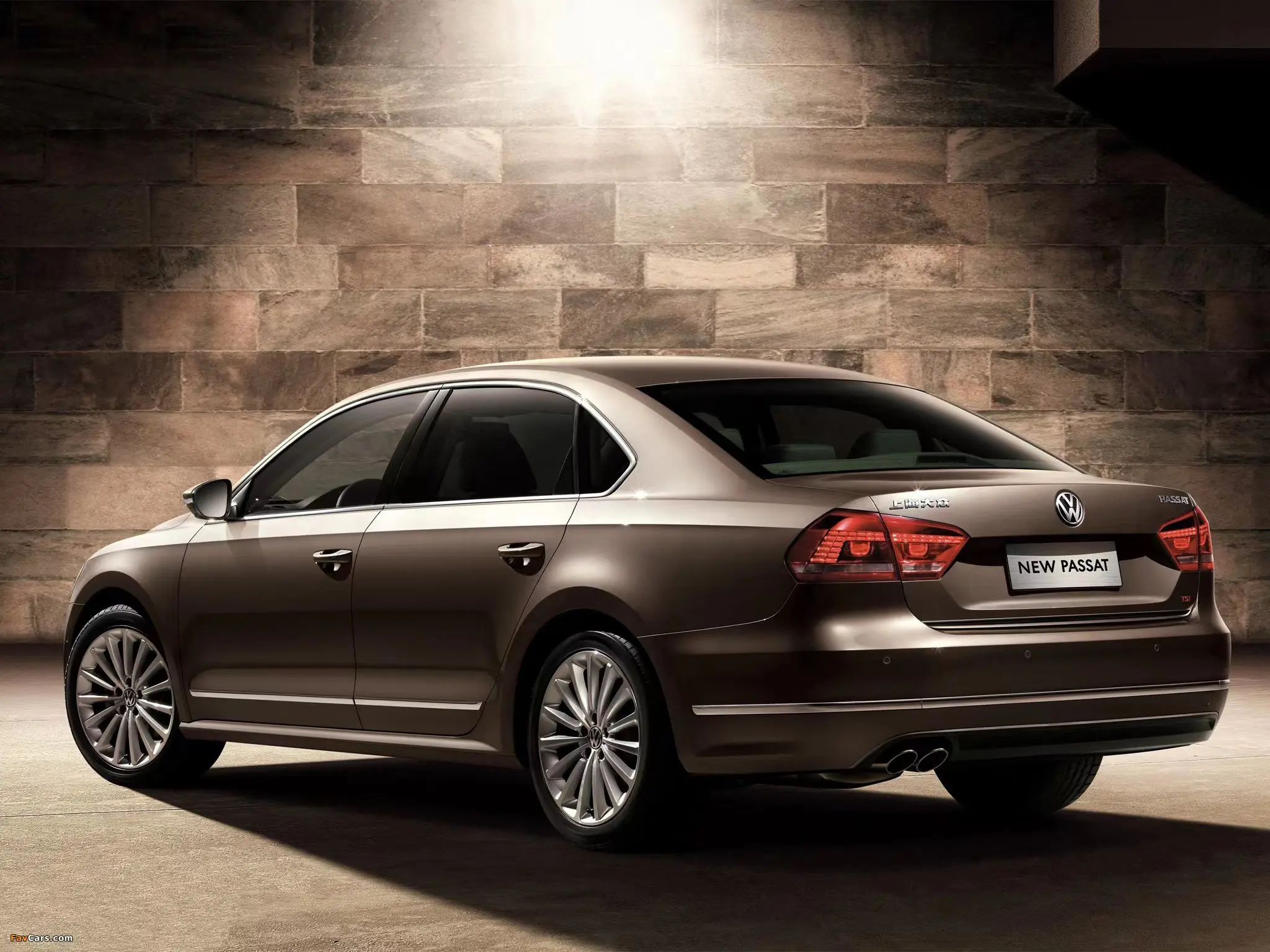 Китай дешевый автомобиль 2023 2024 Volkswagen Passat 330T для продажи