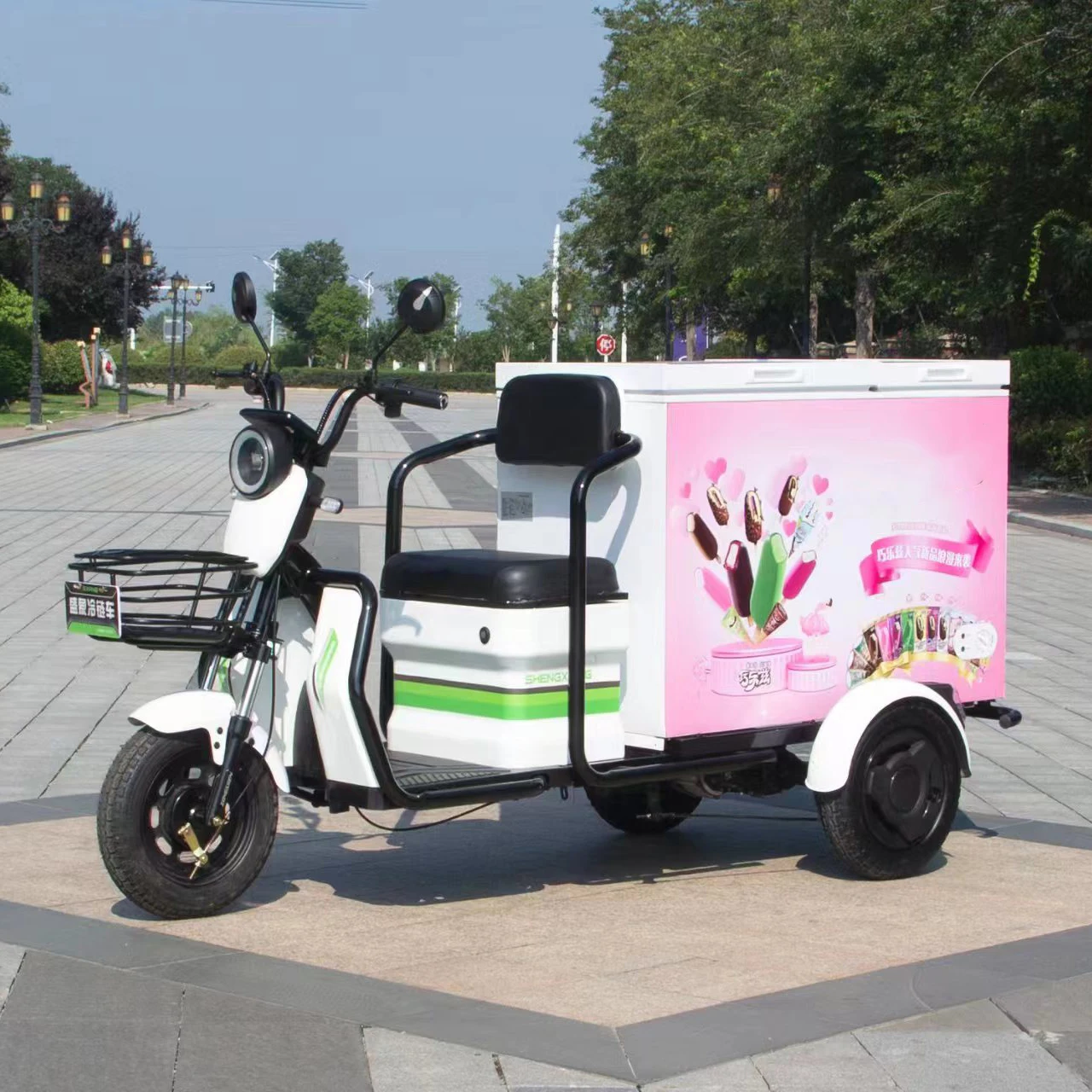 Tricycle Efficient Solution Three-Wheeler Refrigerated Cabinet Freezer Cargo Convenient Delivery for Urban Areas For Popsicle