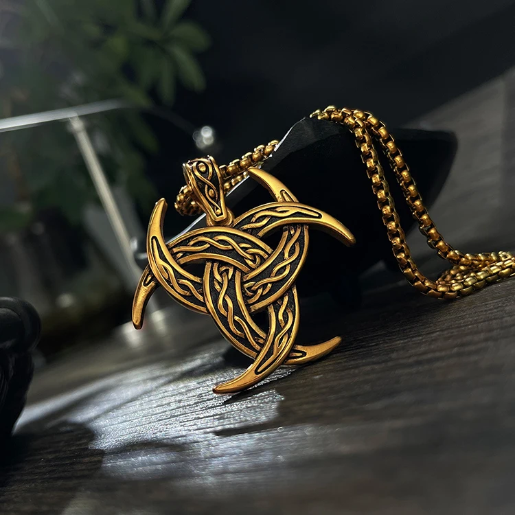 Wholesale Vintage Viking Celtic Knot Hip Hop 18k Gold Plated Stainless Steel Pendant Men Necklace