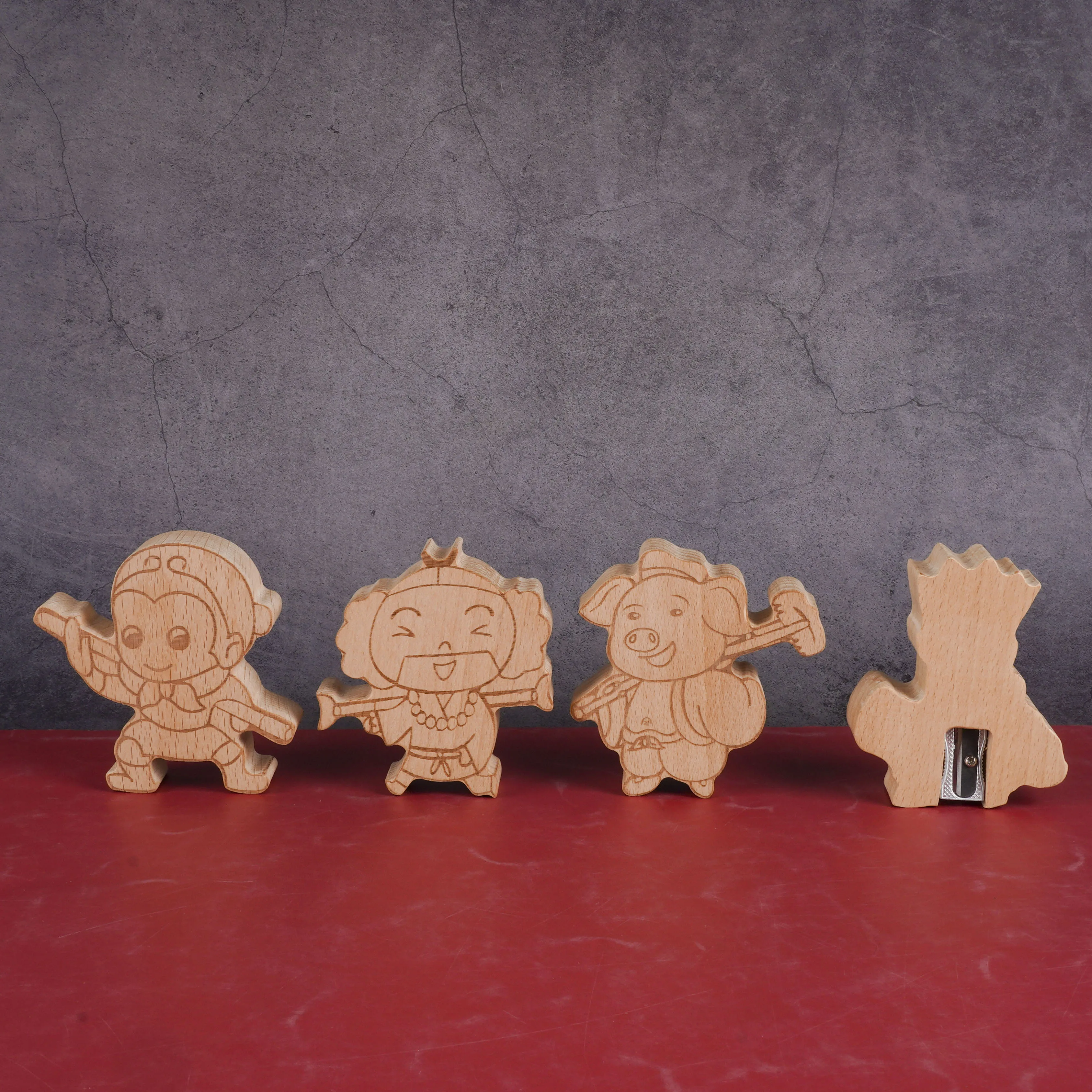 Customized Single Hole Pencil Sharpener For School Wholesale Fancy Cartoon Wooden Sharpener For Kids Pencil Sharpener