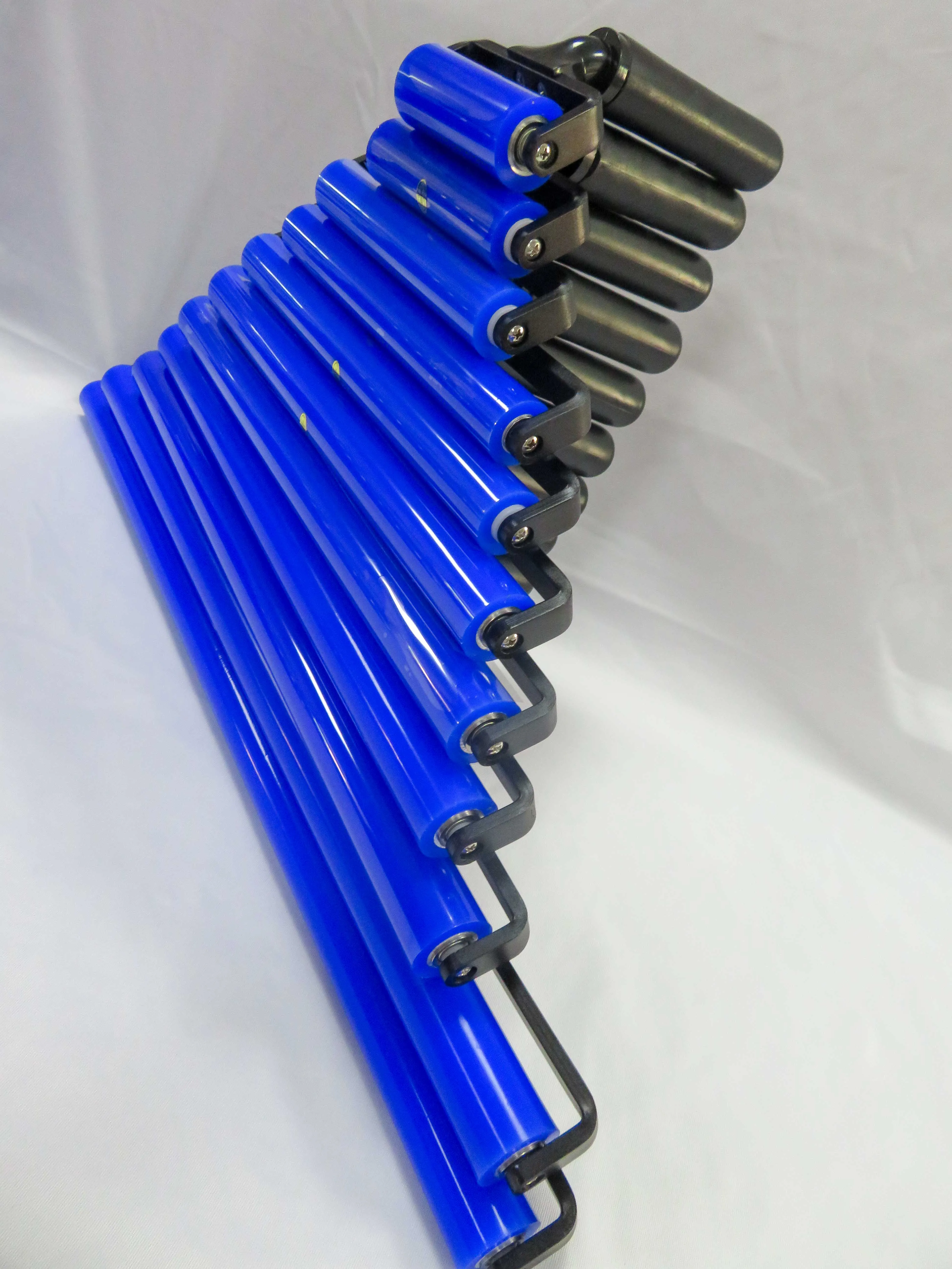 4-Inch Blue Silicone Sticky Roller - Reusable Dust Remover for PCB Cleaning with Plastic Handle