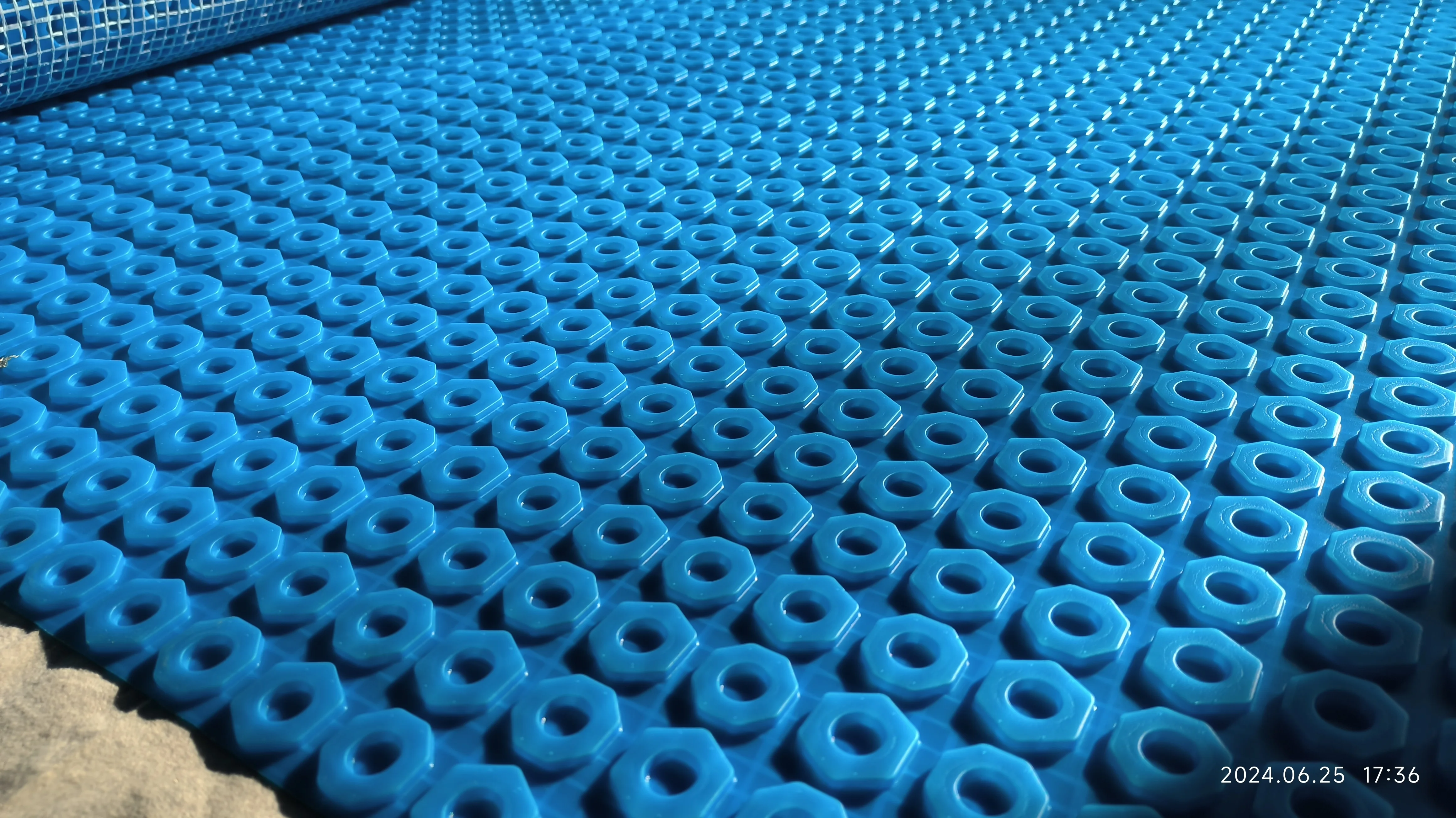 Foundation Water Proof Membrane Uncoupling for Wetroom System Easy Installation Flooring Underlay Waterproof Membrane with mesh