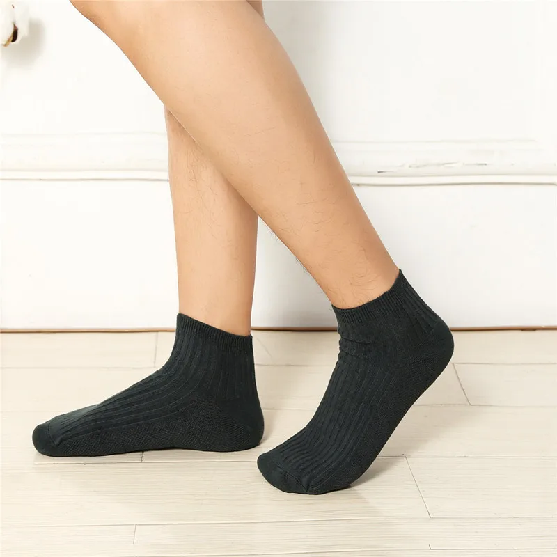 Autumn Support Sample Cotton Breathable Hot sale ankle fuzzy socks compression man sock