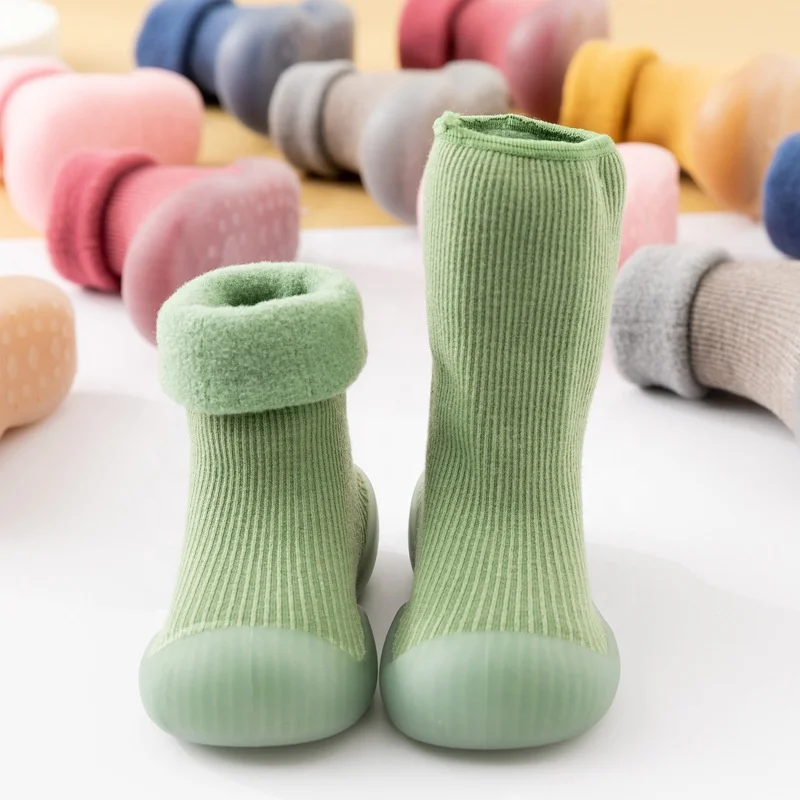 Wholesale Winter Thick Terry Floor Socks Baby Toddler Warm Anti Slip Walking Shoes Socks With Rubber Sole