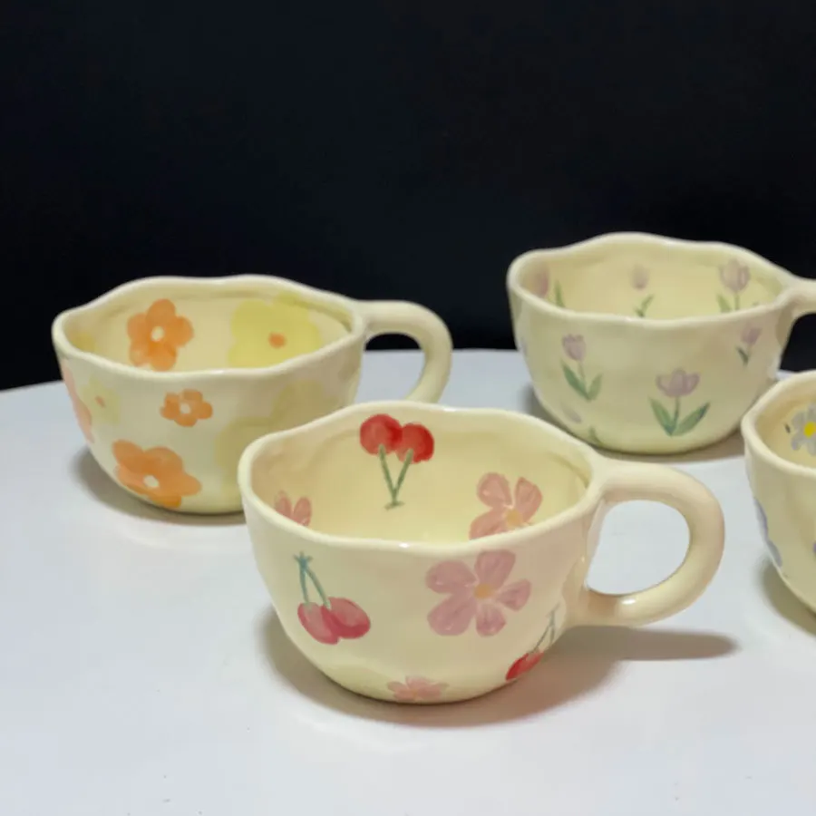 Nordic Creative Luxury Handmade Coffee Mugs Exquisite Bulk Creamy Yellow Ceramic Flowers Milk Cup With Handle Home Accessories