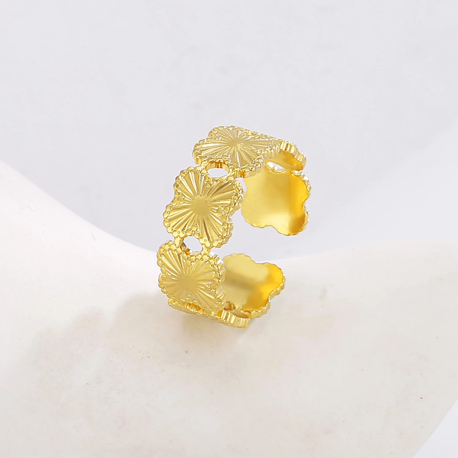 Women Jewelry Gold Plated Lucky Four Leaf Clover Ring Adjustable Stainless Steel Finger Ring