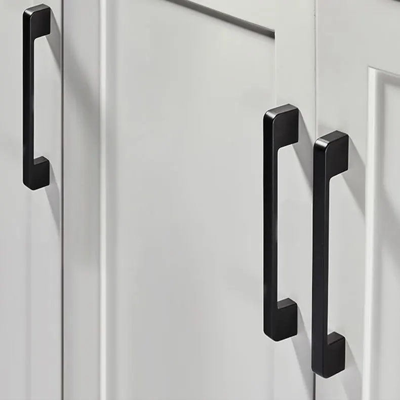 Factory Direct Selling Cabinet Handles Modern Furniture Kitchen  Luxury Brass Drawer Knob Pull china wholesale golden furniture