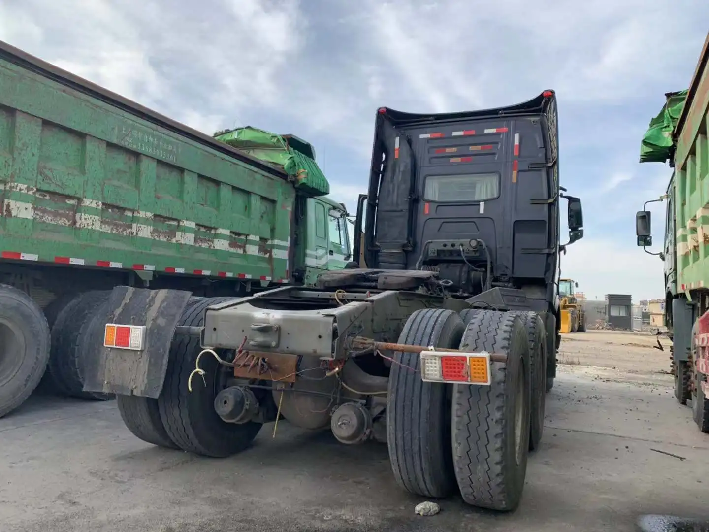 A7 howo truck sinotruck used truck 6x4 truck