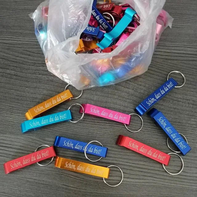 Custom Stainless Steel  Metal Sublimation Can Wine Bottle Opener Keychain Beer Bottle Opener Key Ring