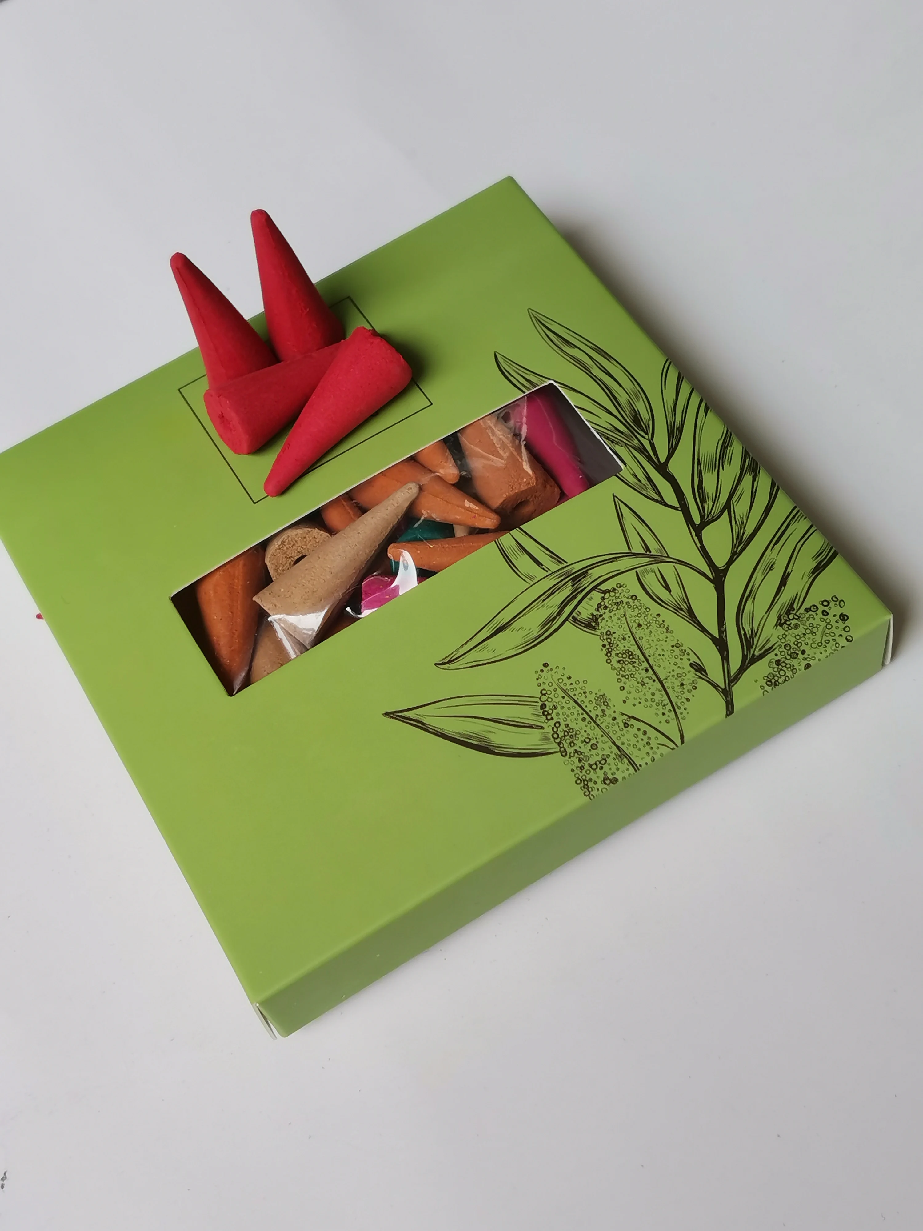 Hot sale China Factory backflow  incense waterfall  Essential Back Flow Incense Cones