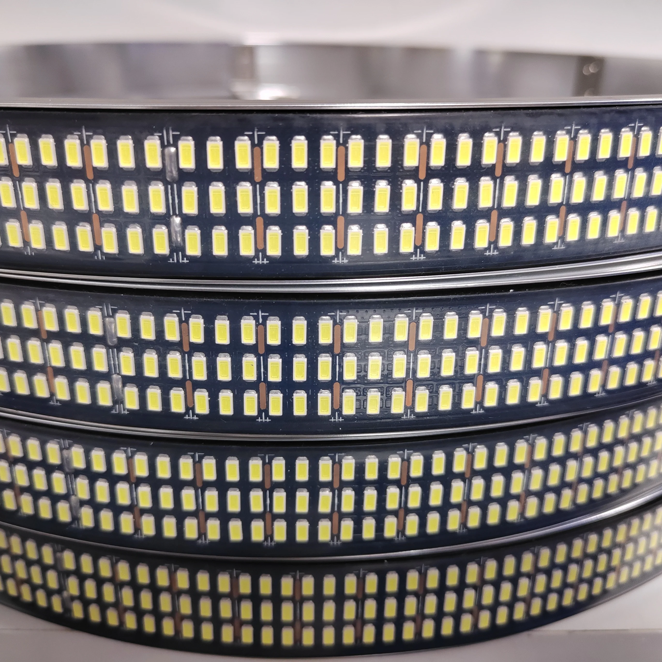 2023 NEWEST Design 17 inch 3 Rows wheel light Pure White Color Led Illuminated Wheel Rings Rim Light