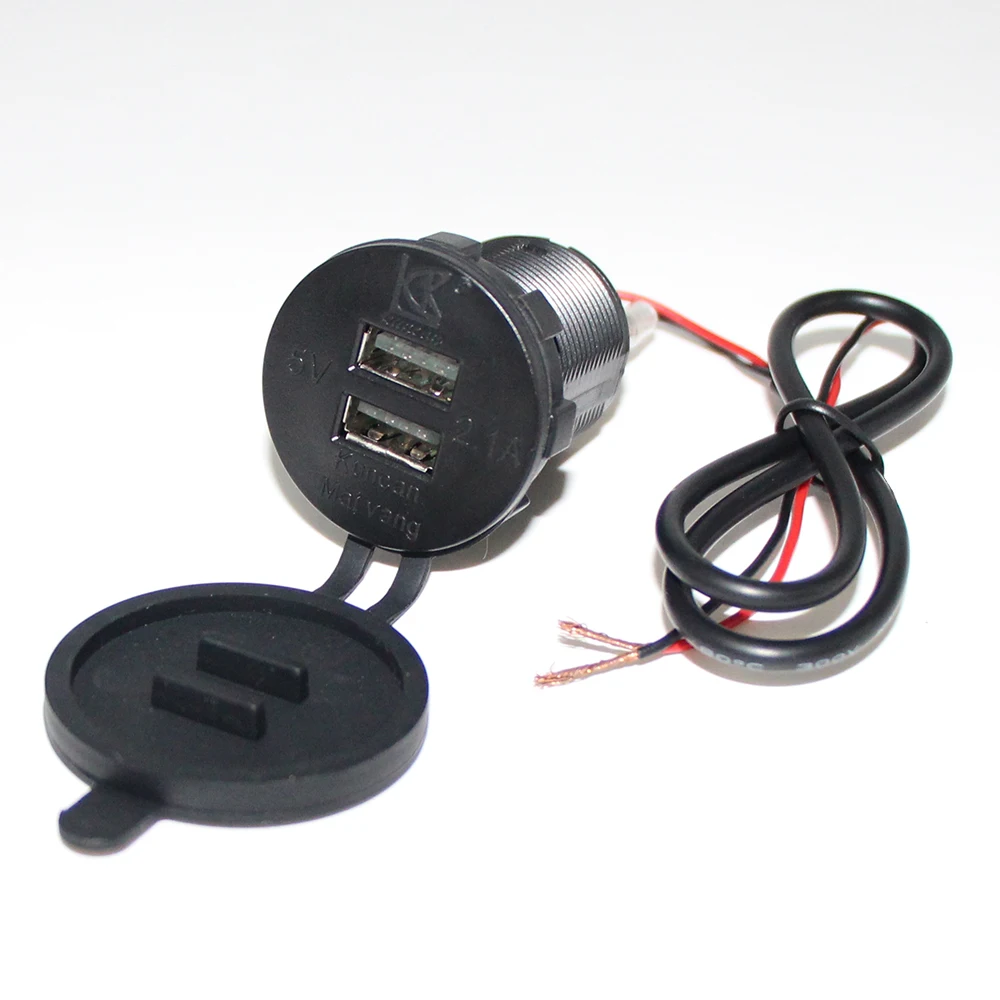 Waterproof 5V 2.4V Usb 12V 24V 18W 2Usb Motor Mobile Phone Battery Motorcycle Vehicle Boat Truck Marine Dual Socket Car Charger