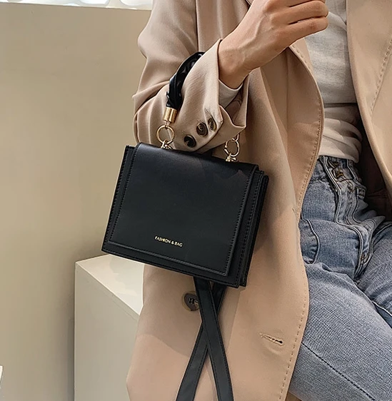 2024 New Women s Shoulder Bag Fashion Handbag with Large Capacity for Commuting and Student Use