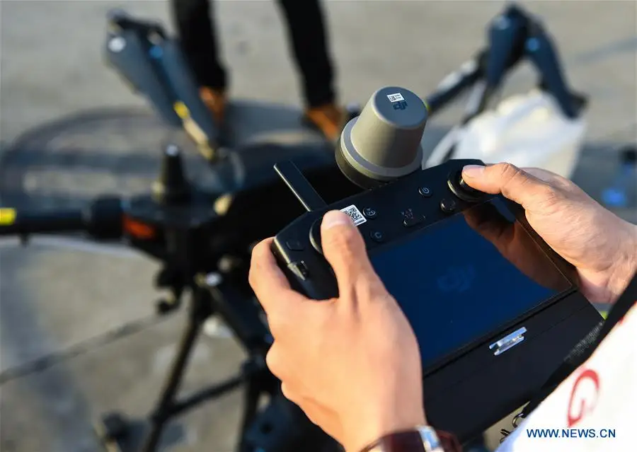 The latest agras t20 agricultural sprayer Agricultural drones and cameras 180 acres per hour