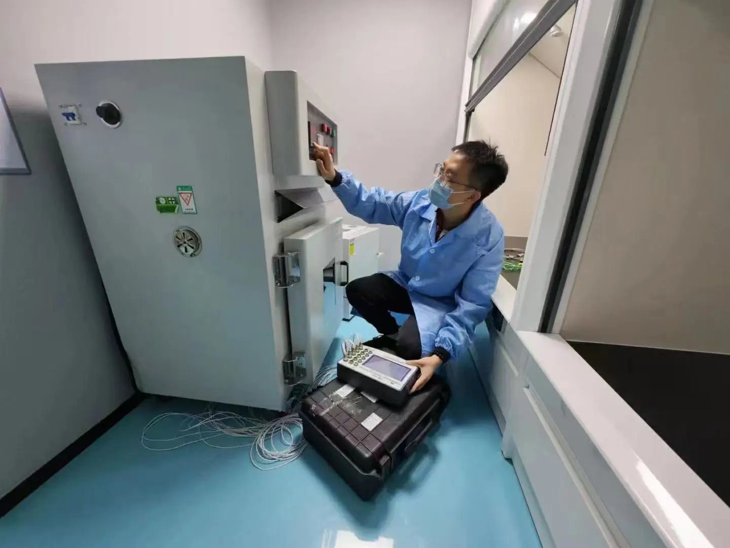 NRF52832 Integrate circuit Microchip  support BOM quotation Electronic Components Integrated Circuit NRF52832-QFAA-R