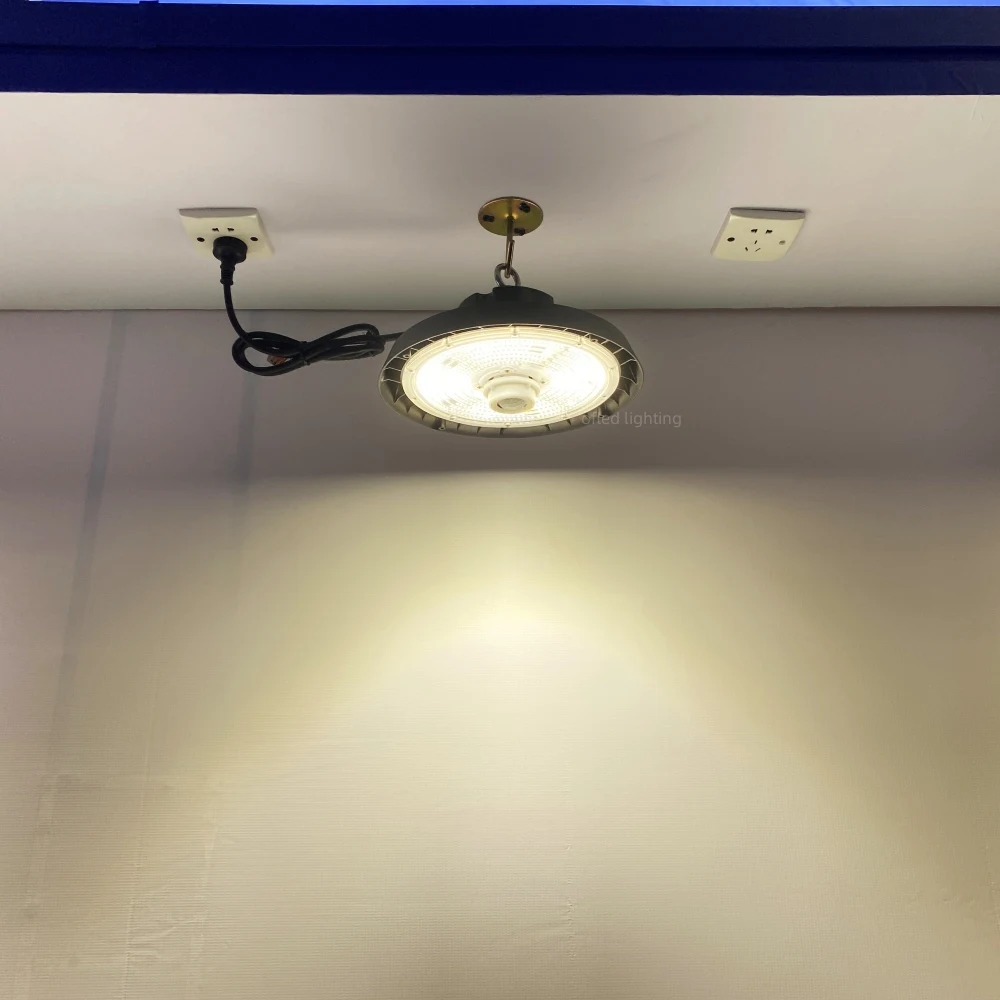 IP65 High Lumens 150lm/W Warehouse LED Light 100W 150W 200W UFO LED High Bay Light with Motion Sensor Easy Change