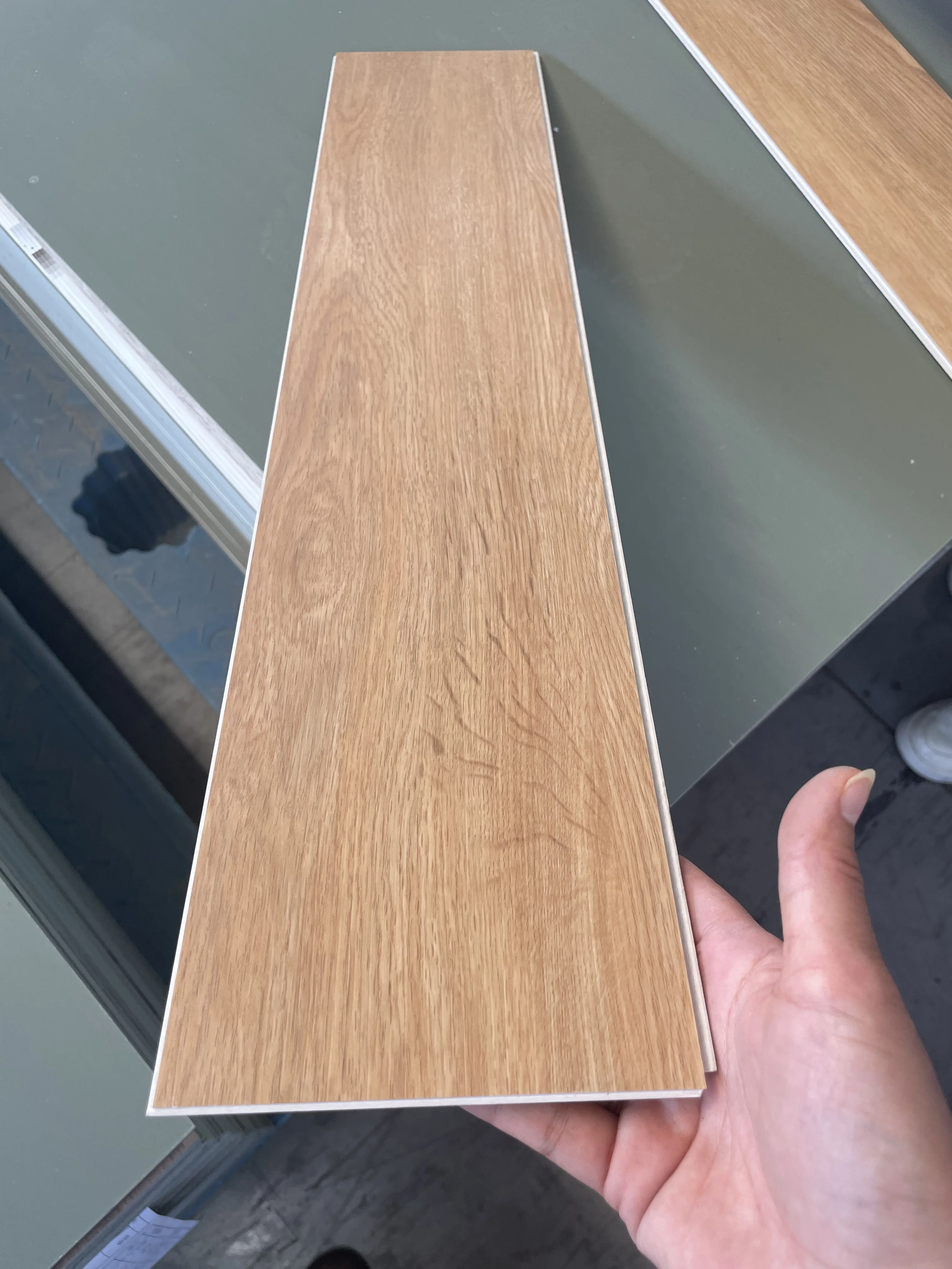 Factory Price PVC SPC waterproof vinyl plank flooring sheet