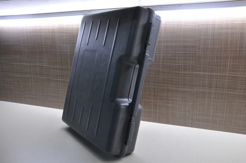 Custom manufacturing injection molding plastic Tool Carrying Case With EPP Foam