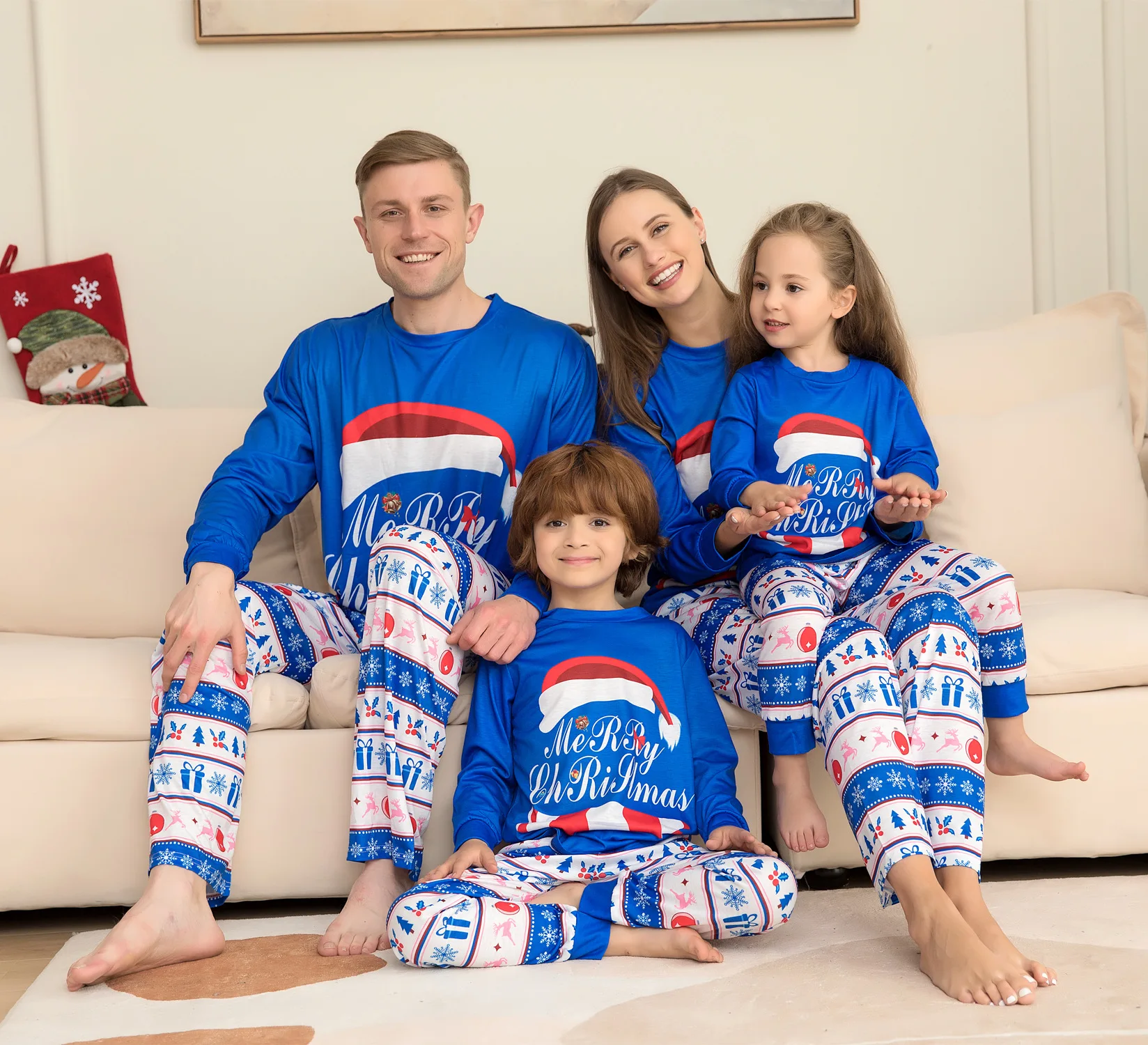 2024 Stock Wholesale Christmas pajamas blue xmas pjs set kids adult baby women matching christmas pajamas family matching