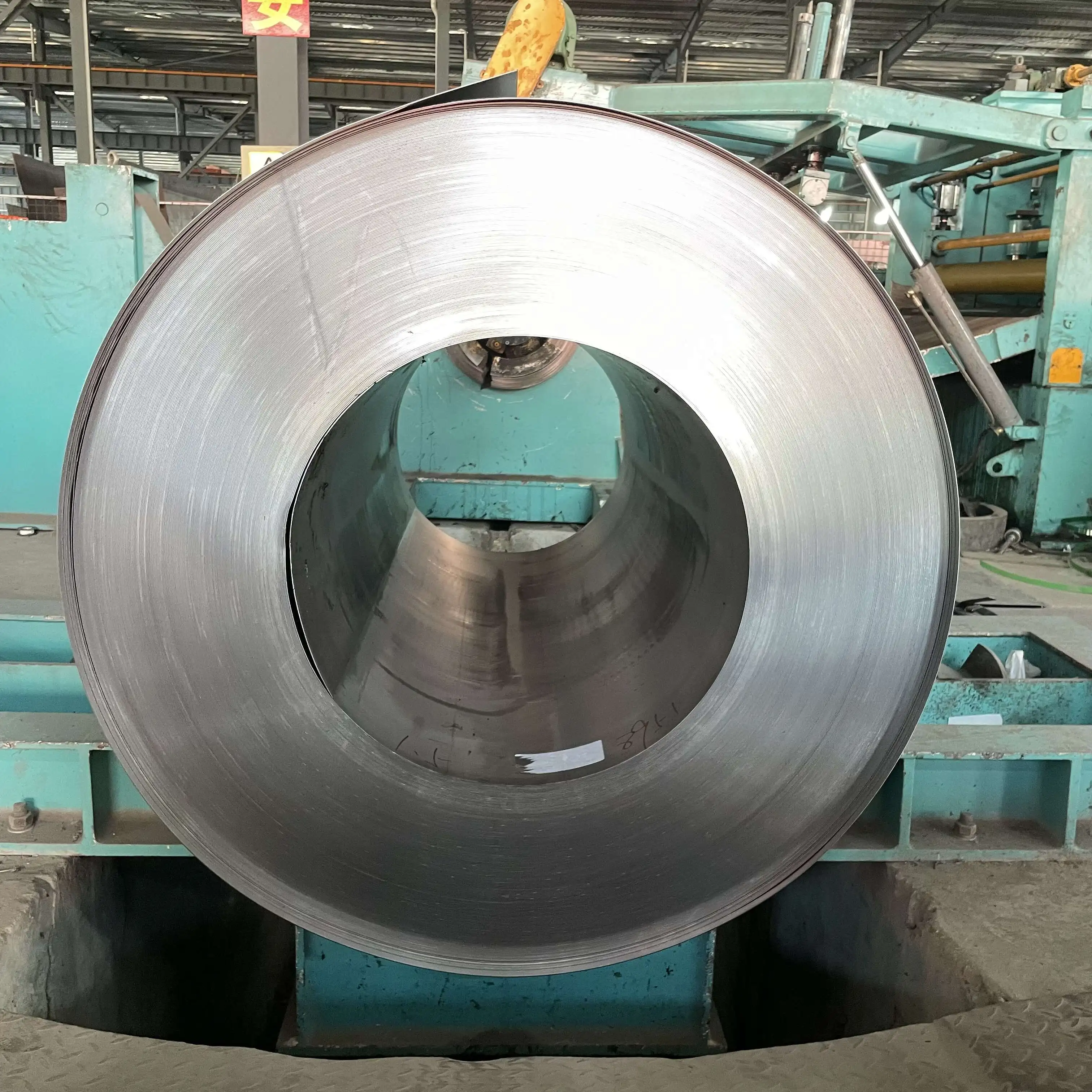 Dx51d Z180 DC01 Z275 Hot Dipped Rolled Steel Coil Zinc Coating Precios de bobinas de acero galvanizado