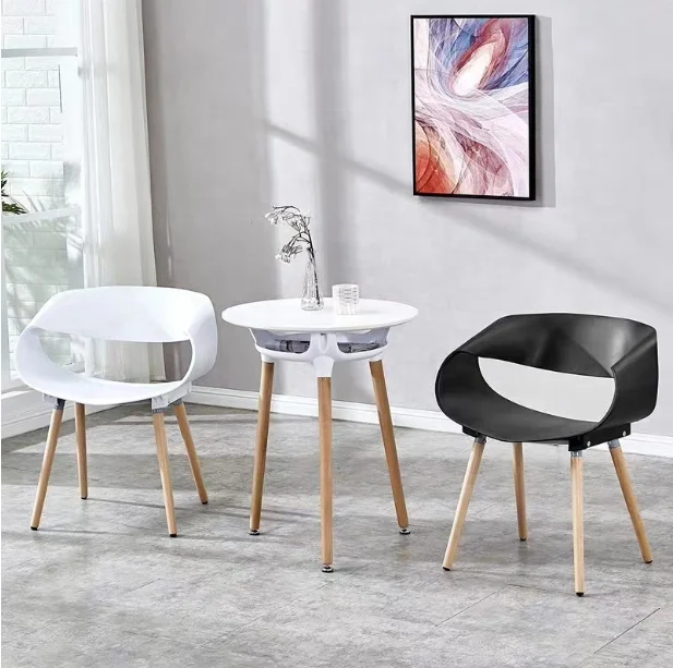 Hot Selling of Rolling Wooden Legs Indoor and Outdoor Leisure Furniture PP Plastic Chair