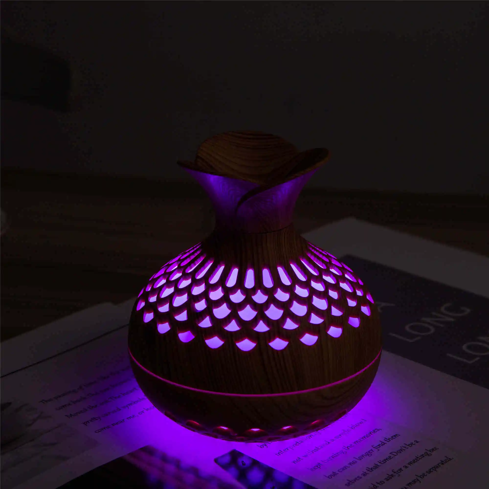 Factory Wholesale Cheap USB Mini Humidifier Home Hollow Flower Wood Grain Ultrasonic Air Humidifier With Colorful Lights