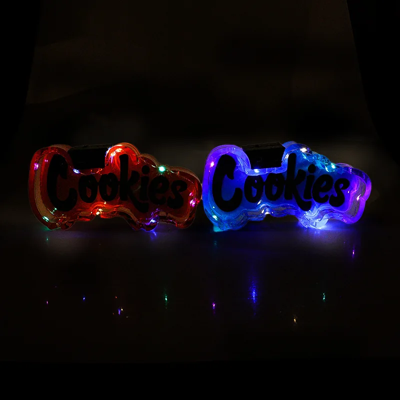 Portable Creative Hot Sell Led Resin Ashtray Glow in Dark Glass Ashtray With Lamp Plastic Car Ashtray
