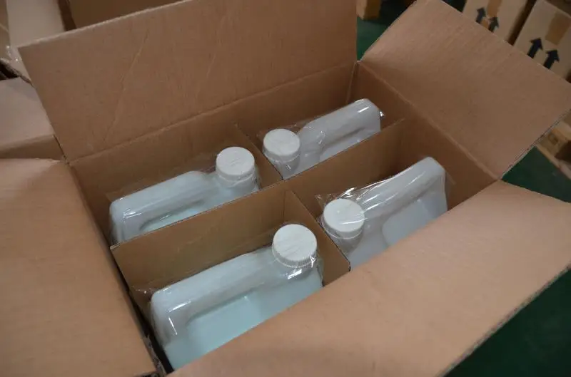 car wash and wax shampoo liquid cleaning soap