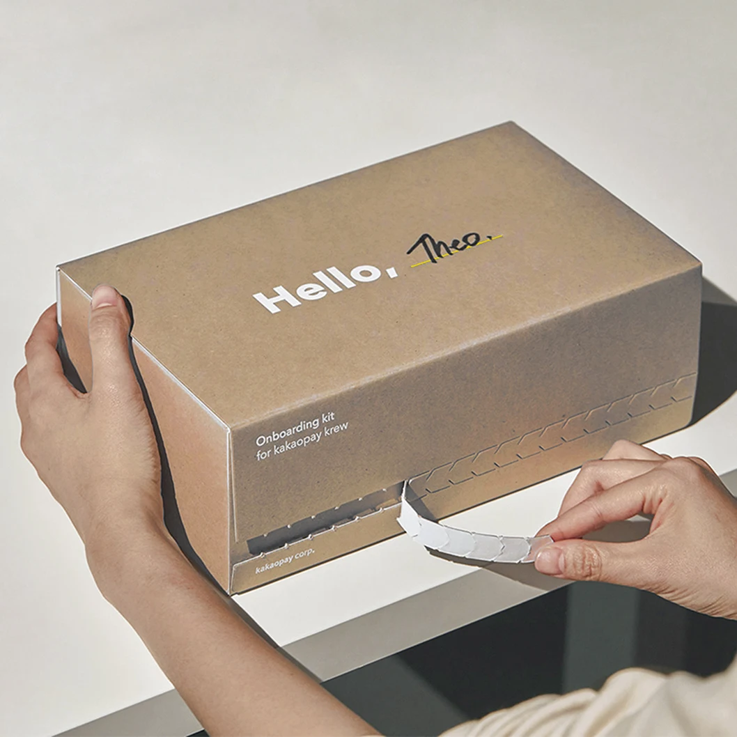 Custom Corrugated Cardboard Paper Packaging Tear Strip Printed self sealing Mailer Shipping Gift Box With Logo