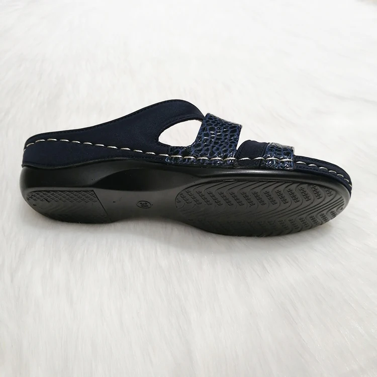 2020 new crocodile leather soft and comfortable wedge sole simple fashion ladies slippers