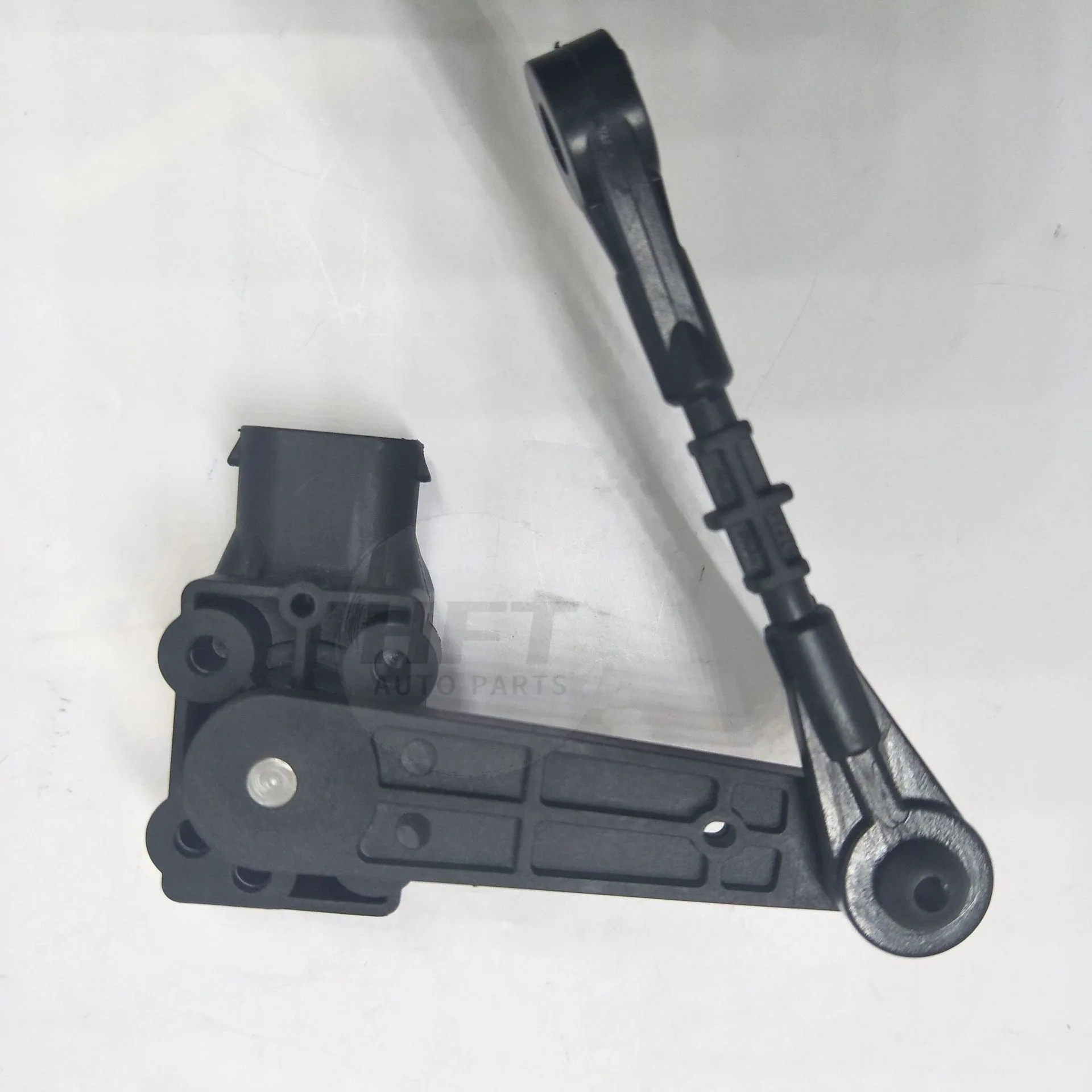 HFT auto parts suspension height sensor suspension for Range Rover LR020473 left front  LR020474