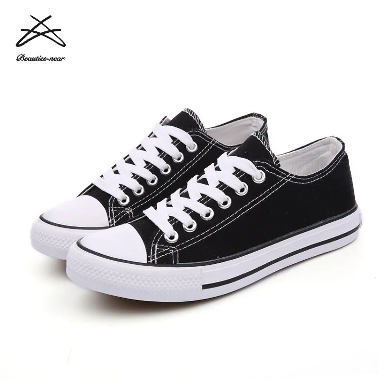 Unisex Men Fashion Sneakers Casual Couples White Classic Womens Canvas Shoes Vulcanize Walking Shoes Custom Casual Man Shoes