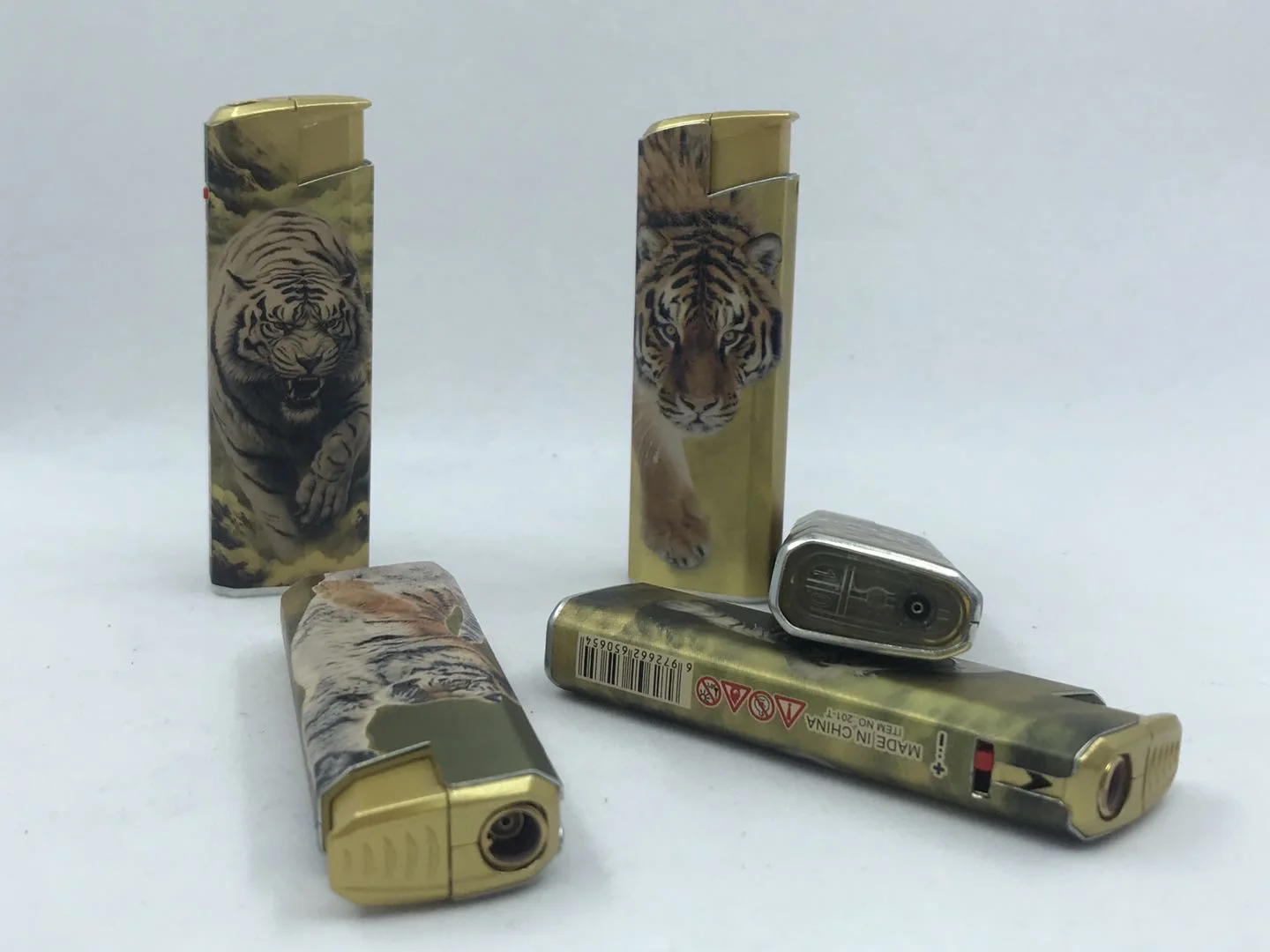Metal cover refillable electronic Straight lighter