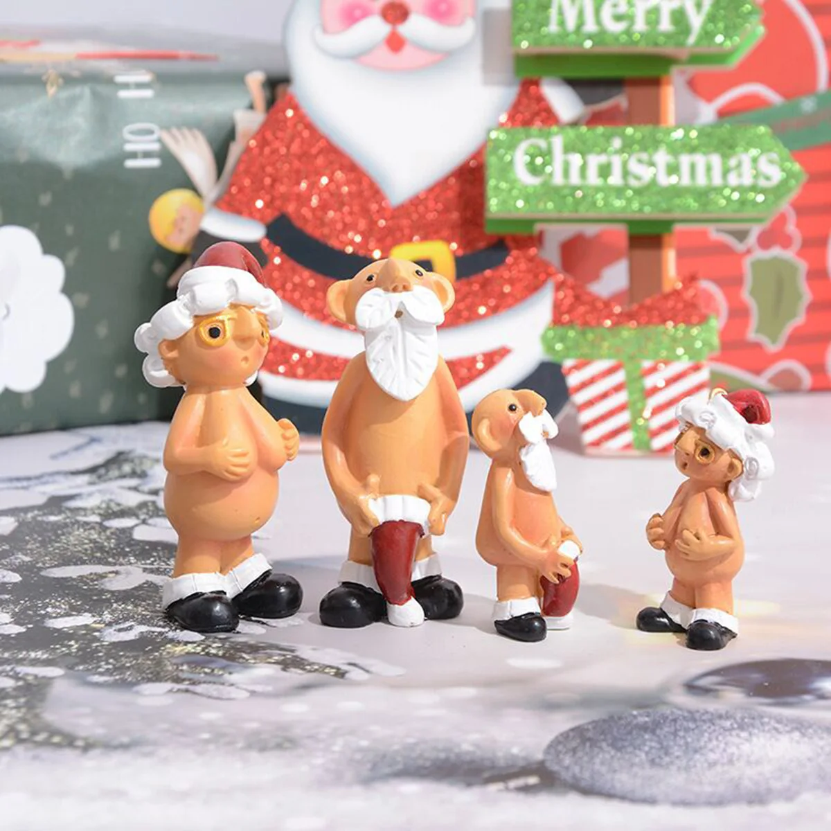 Cute Christmas Resin Santa Claus Christmas Tree Pendant Gift Character Decoration Figurine Naked Santa Naughty