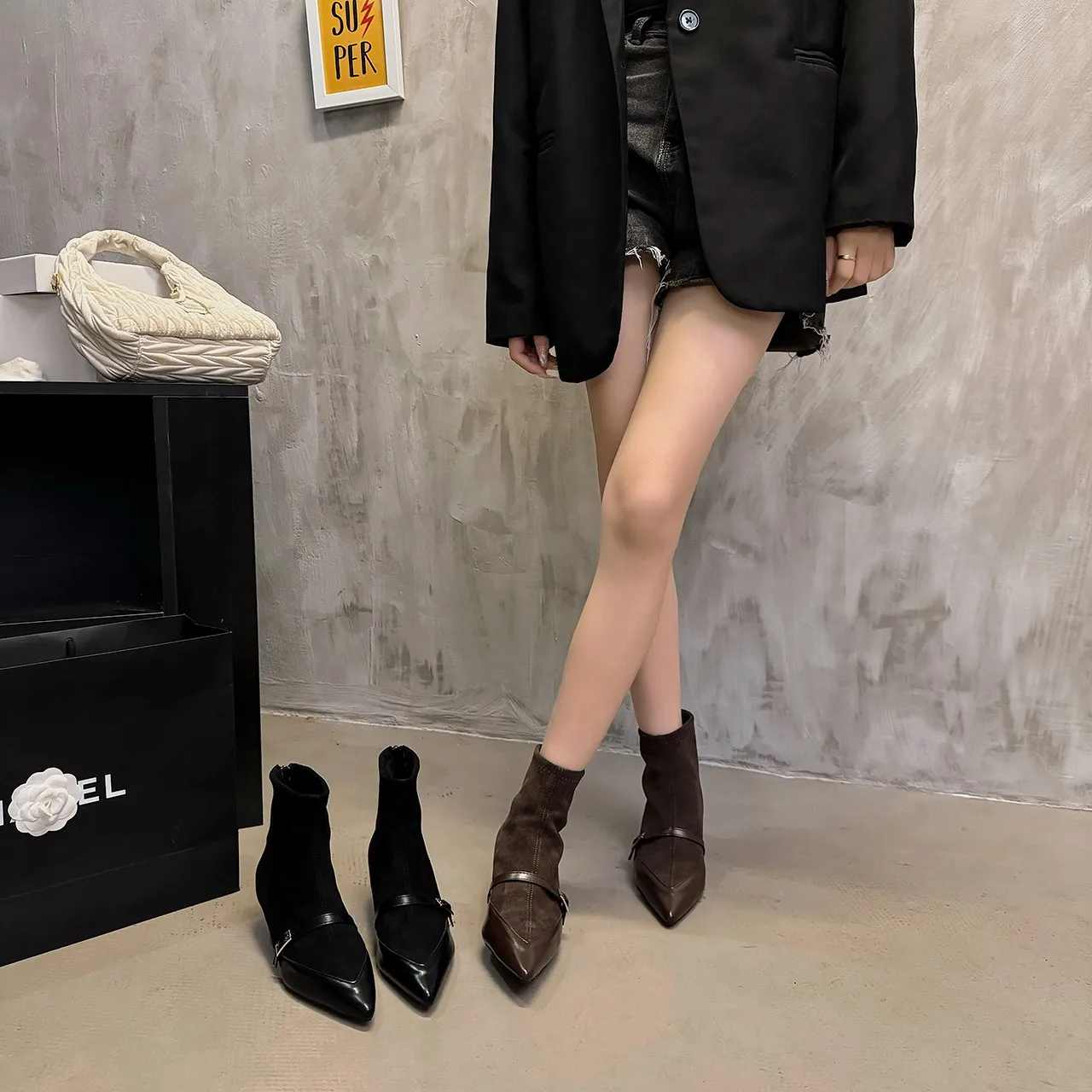 French Retro Suede Cat Heel Ankle Boots For Autumn And Winter New Pointed Elastic Sleeve Slim Boots Short Tube Boots