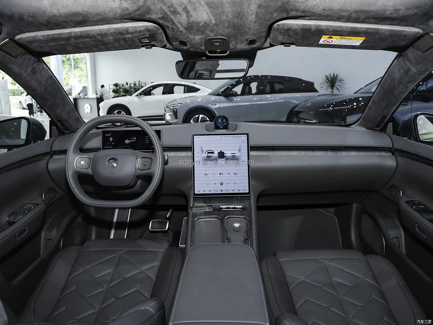 2024 Nio ET7 представительская версия 75KWH литиевая батарея Гибридный внедорожник левое рулевое управление и мини-уровень с автоматической коробкой передач