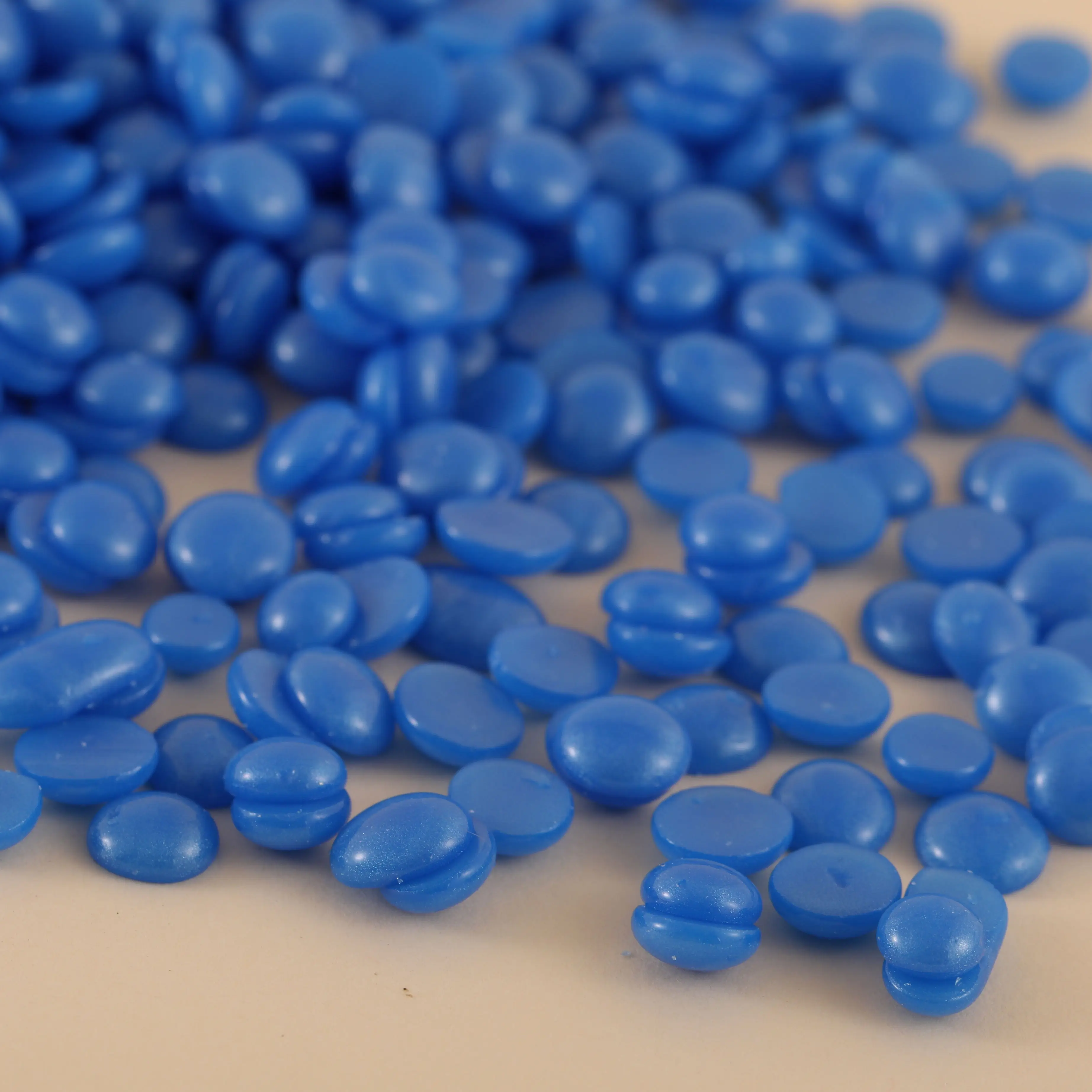 WaxNew sea blue film hard wax beans-rosin free Shimmer sea Blue Hypoallergenic azulene chamomile hypoallgenic Wax Beads