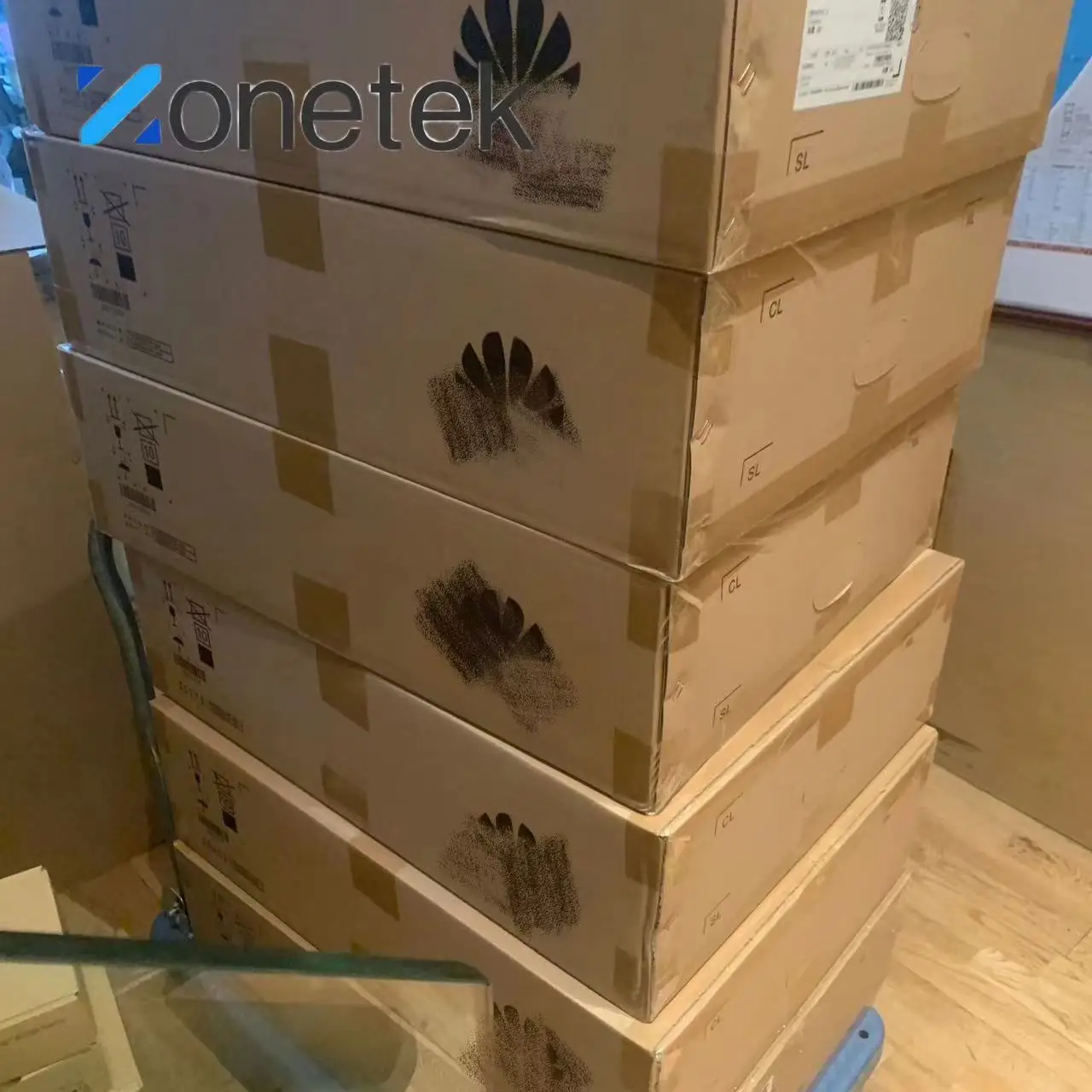 48 Ports Gigabit Ethernet 4 GE SFP Layer 3 Network Switch S5735S-L48T4S-A with best discount