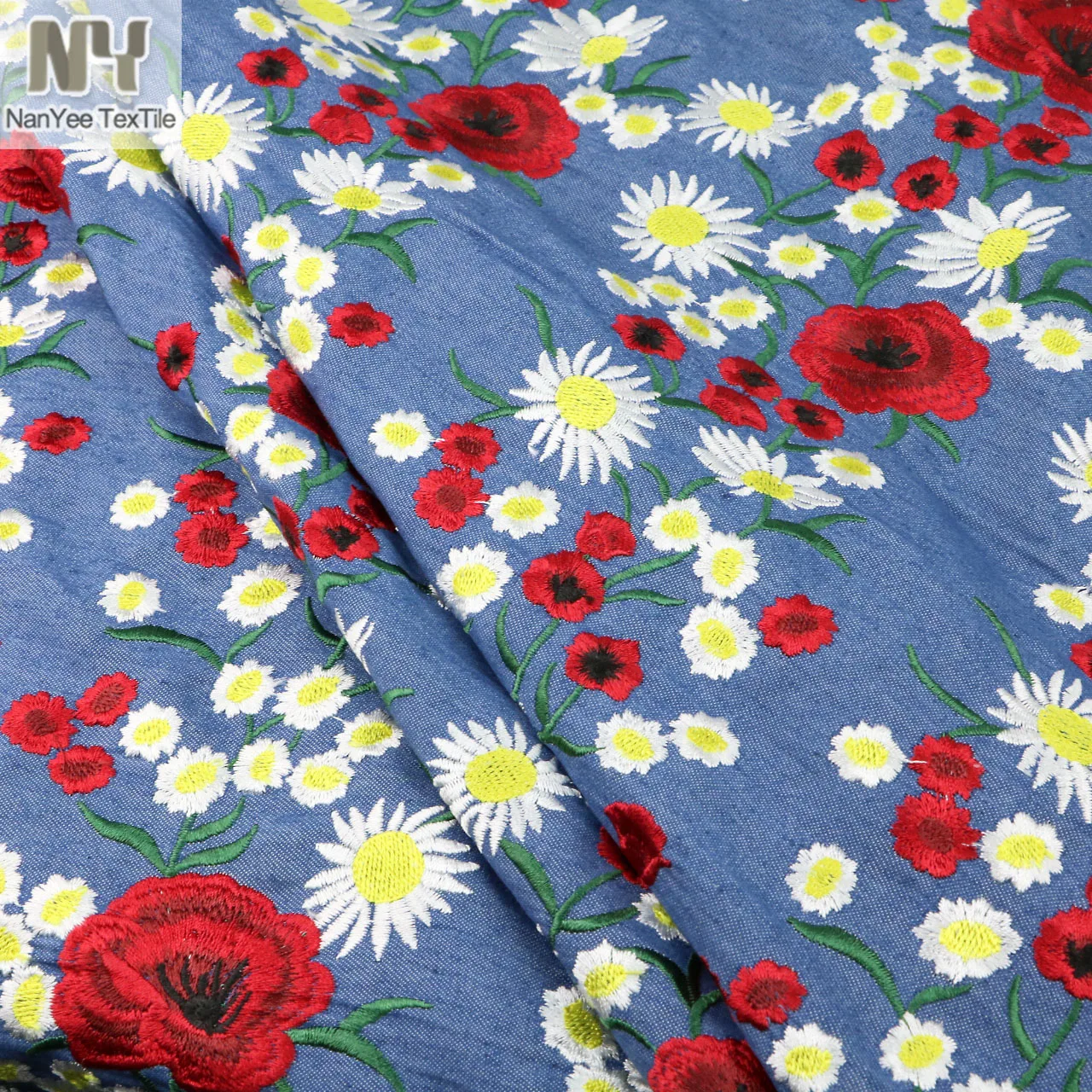 Nanyee Textile Thick Indigo Denim Fashion Daisy Embroidery Fabric