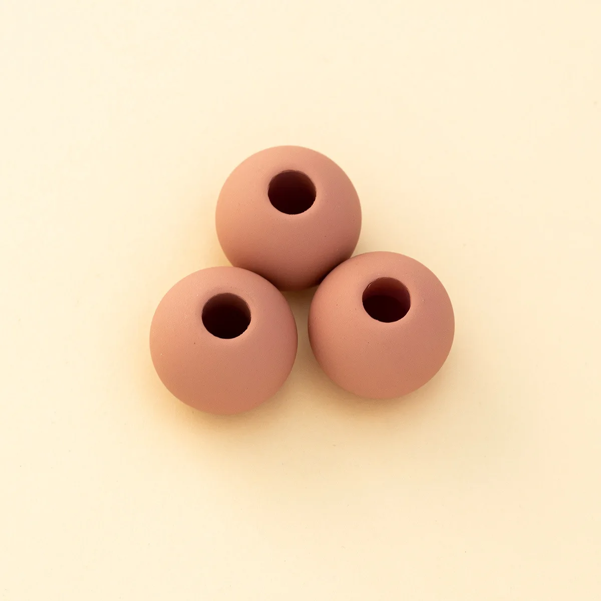 Factory Wholesale 20mm Direct Handmade Extra Large Hole Loose Matte Plastic Beads ABS For Jewelry Necklace Bracelet Accessories