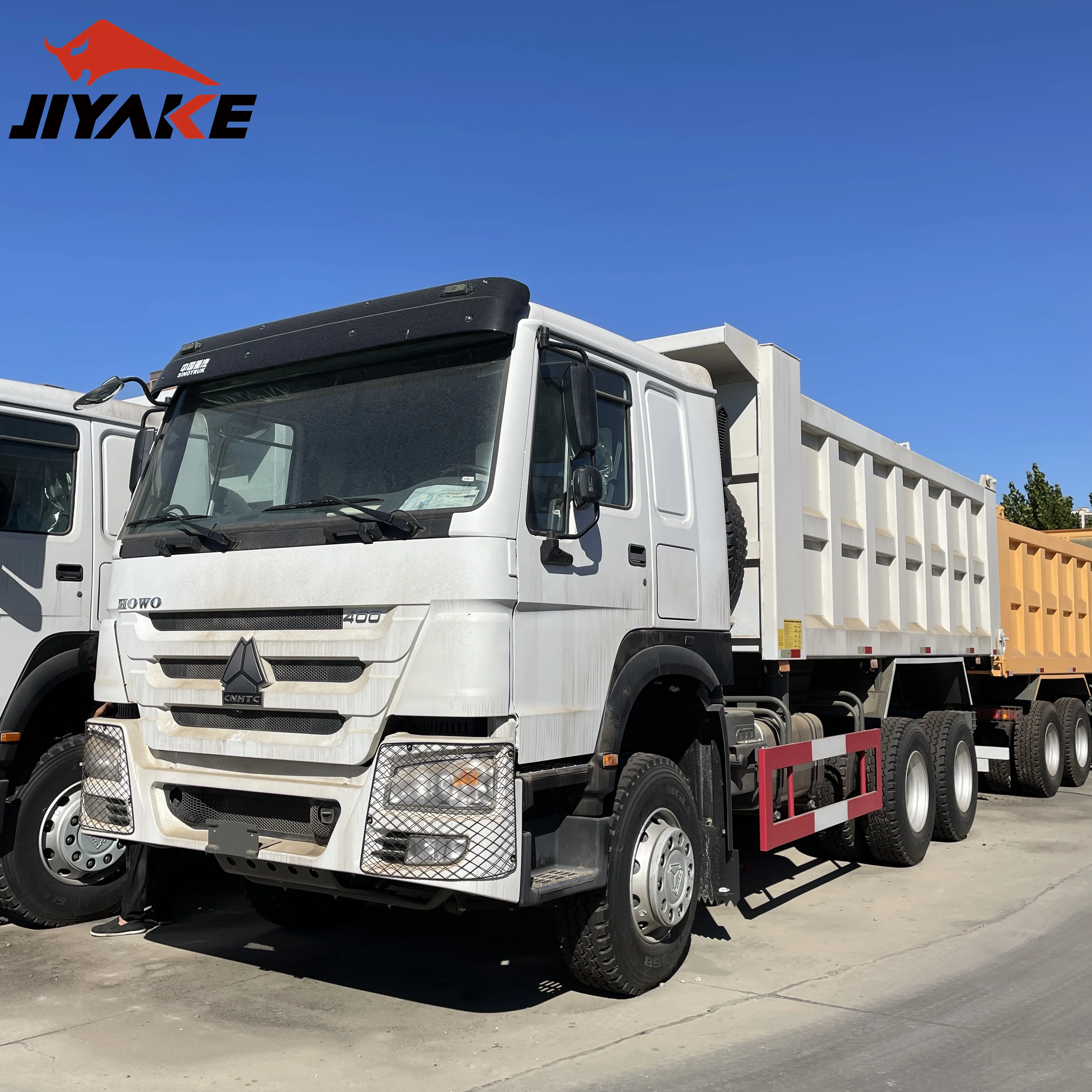 Hot Sales Used Sinotruck HOWO 10 Wheels 371HP 420HP 6X4 40ton Tipper Dump Truck Motor Moving Truck 12 Wheels Cargo Truck