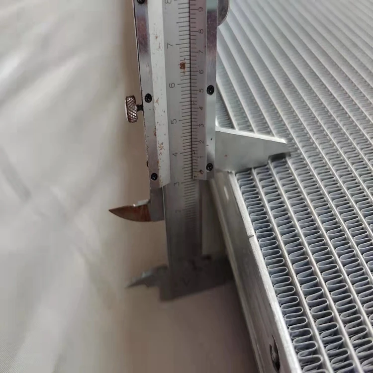 2021 Latest Technology Production Car Aluminum Plastic Water Cooling Radiator Good Quality And Low Price