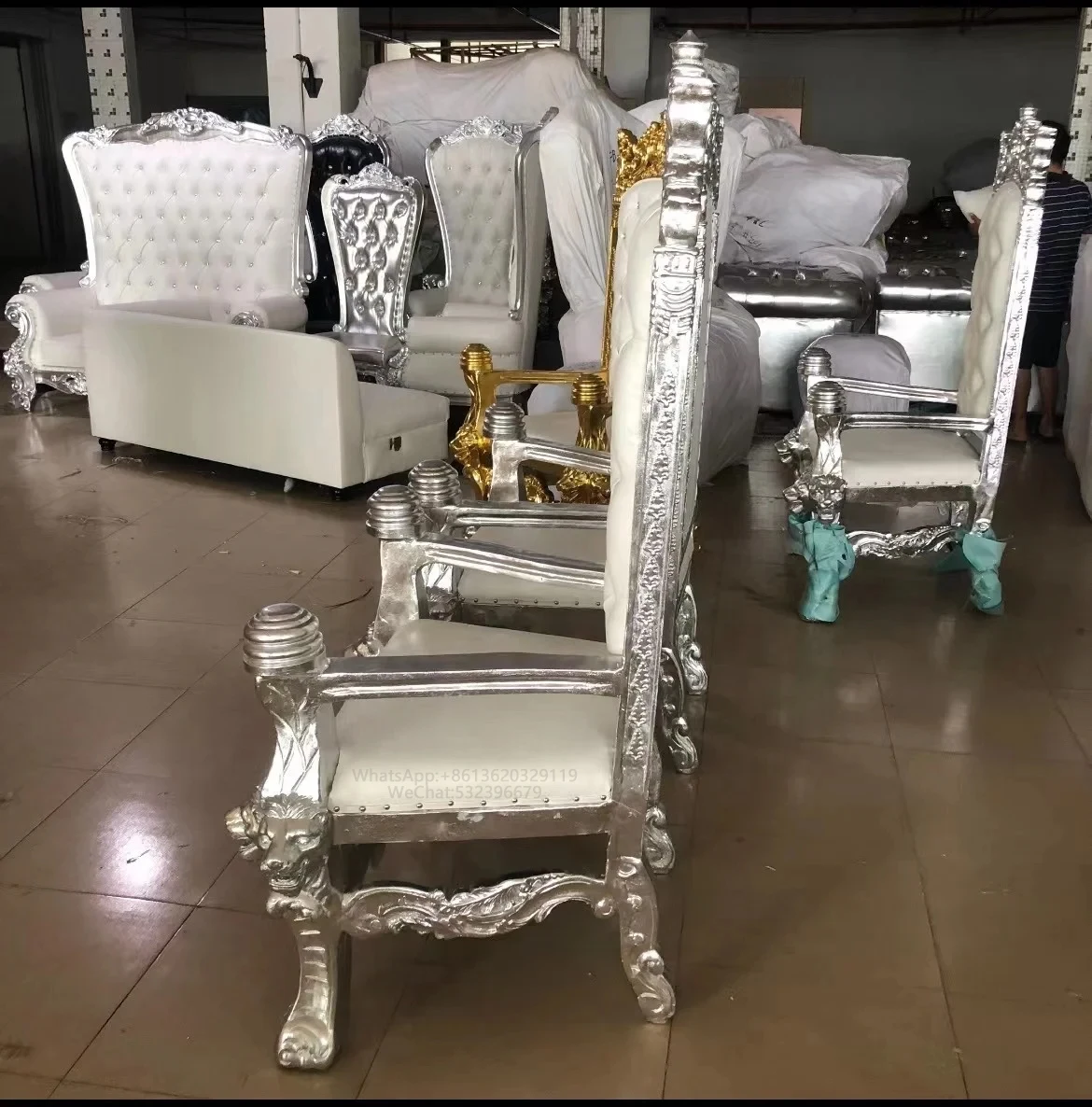 Luxury Antique High Back Throne Chair in Classical Gold/Silver Wood Carving White Leather Hotels Living Rooms Bars Entrances