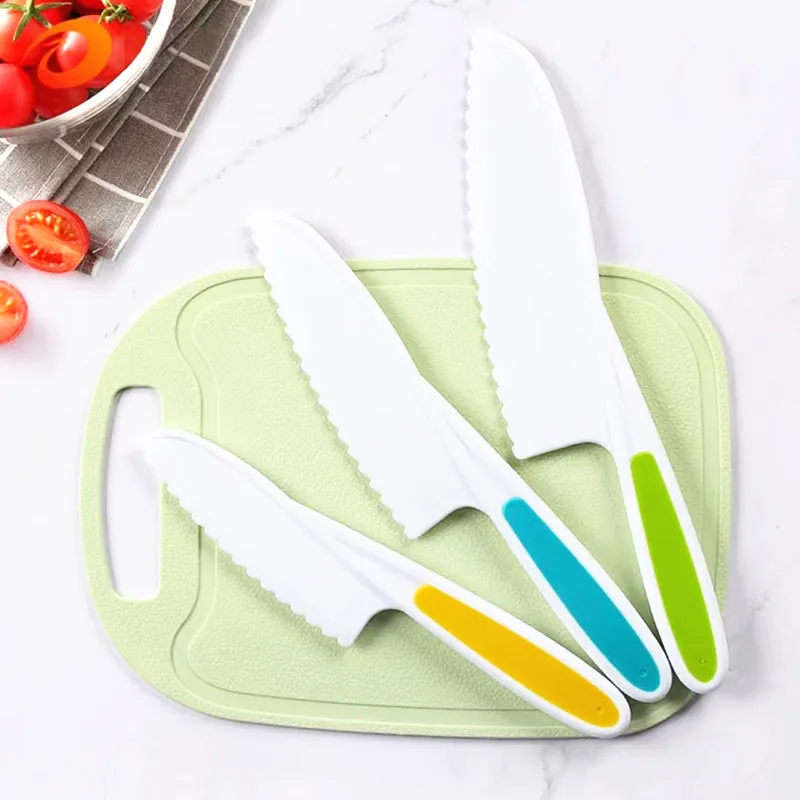 BPA free Kitchen Cake Knife Kids Gift 3PCS Plastic Safe Knife Set For Child For Cutting Fruit Vegetables