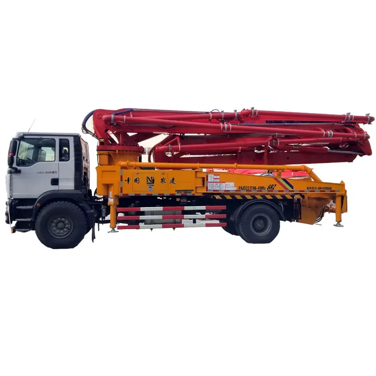 190ml/r Oil pump displacement 12 MPa 39times 90 cubic meters per hour 160-220mm Slump Concrete delivery pump truck