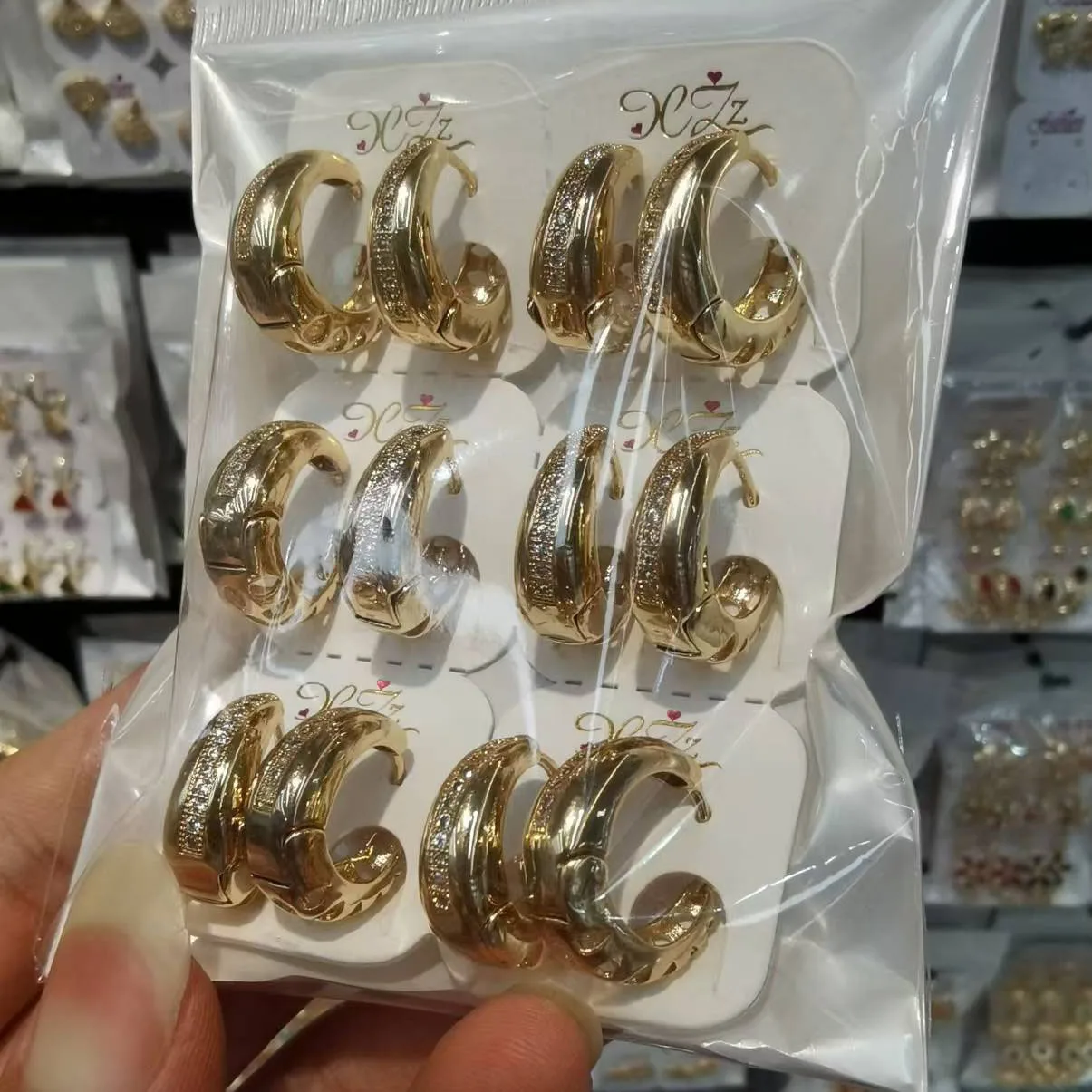 clip earring crystal huggie earring jewelry small hoop cheap discount clip on jewellery ear ring