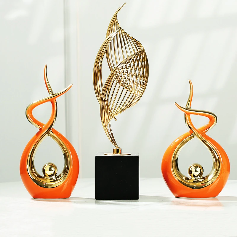 New Design Luxury Northern Europe Style Abstract Home Decoration Plating Gold Ceramic Accessories Art Other Decor Ornaments