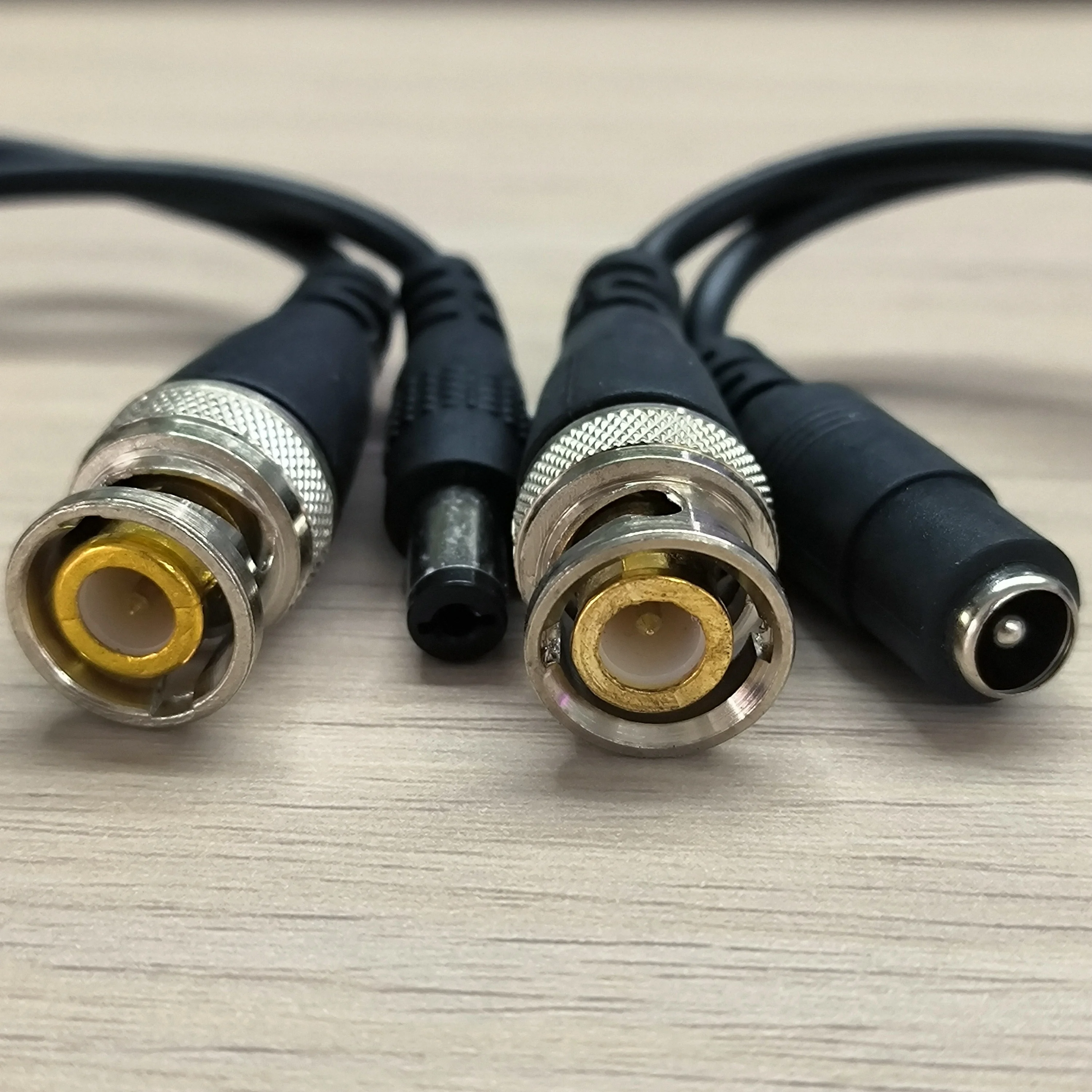 Highfly  professional  AHD CVI TVI PAL NTSC SECAM accessories 2 in 1 8MP passive video balun