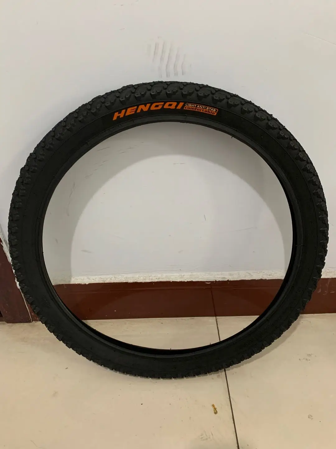Low price sales MTB bike Tire 18/20/22/24/26 inch wear resistant 26 * 2.125 Mountain Bicycle tyre