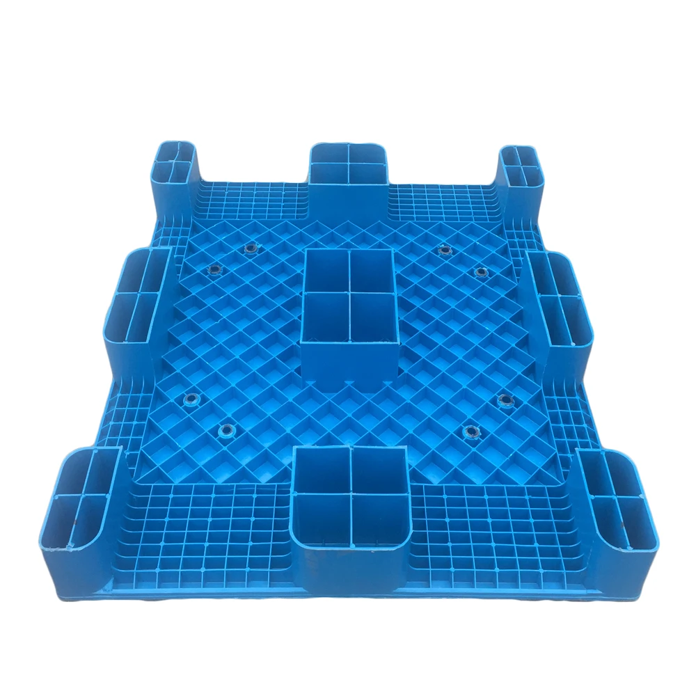 Heavy duty closed deck with steels bars cheap euro plastic pallet 1200X1000